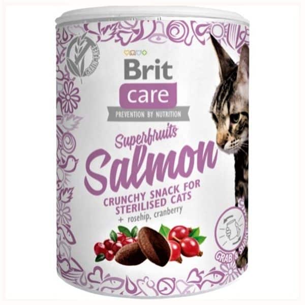 Dåse med Brit Care kattesnack med laks