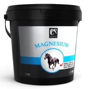 Sort spand med 1 kg magnesium til heste